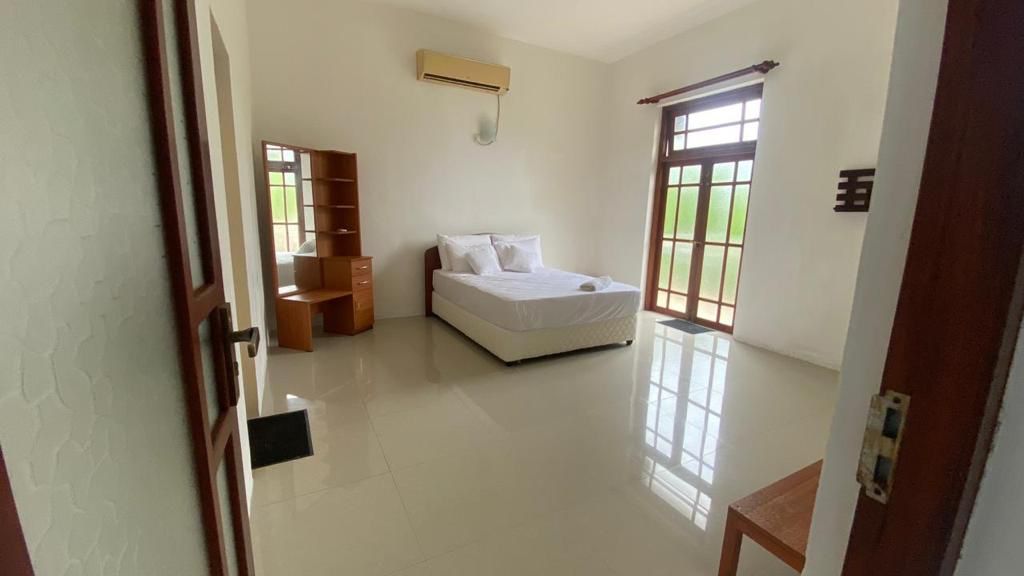 Student single bedroom at Herbal House Villa